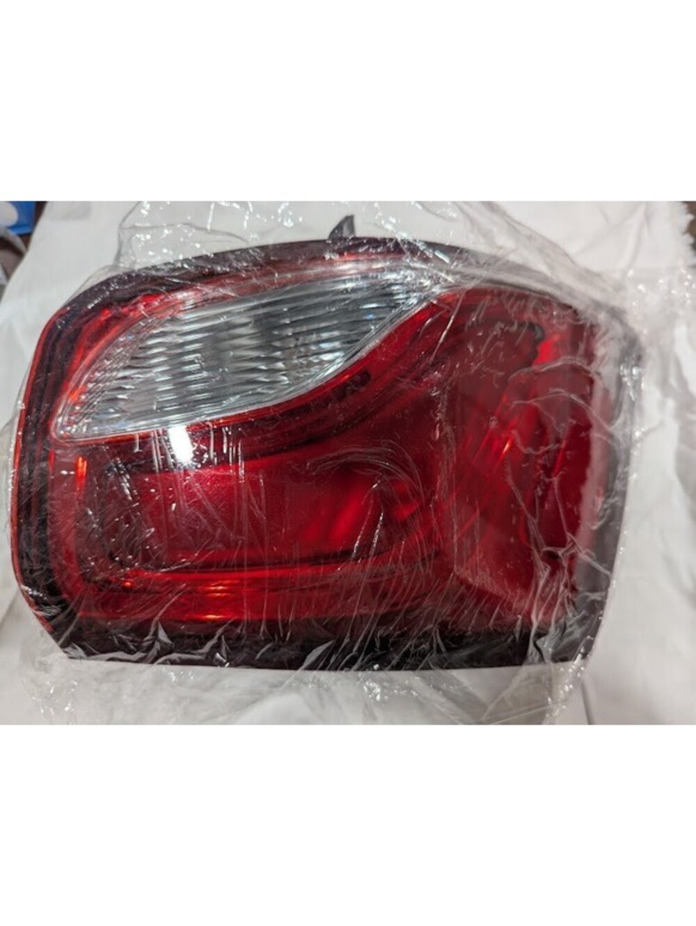 New Srumto Outer Right Rear Tail Lamp Asssembly 2018-2022 Chevrolet Equinox